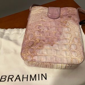 Brahmin cross body purse pink.